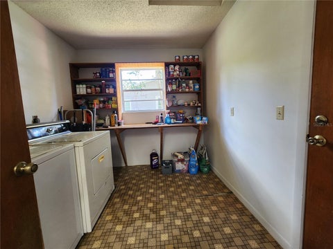 Tiny photo for 2274 NE 54th Place, Ocala, FL 34479 (MLS # OM734612)