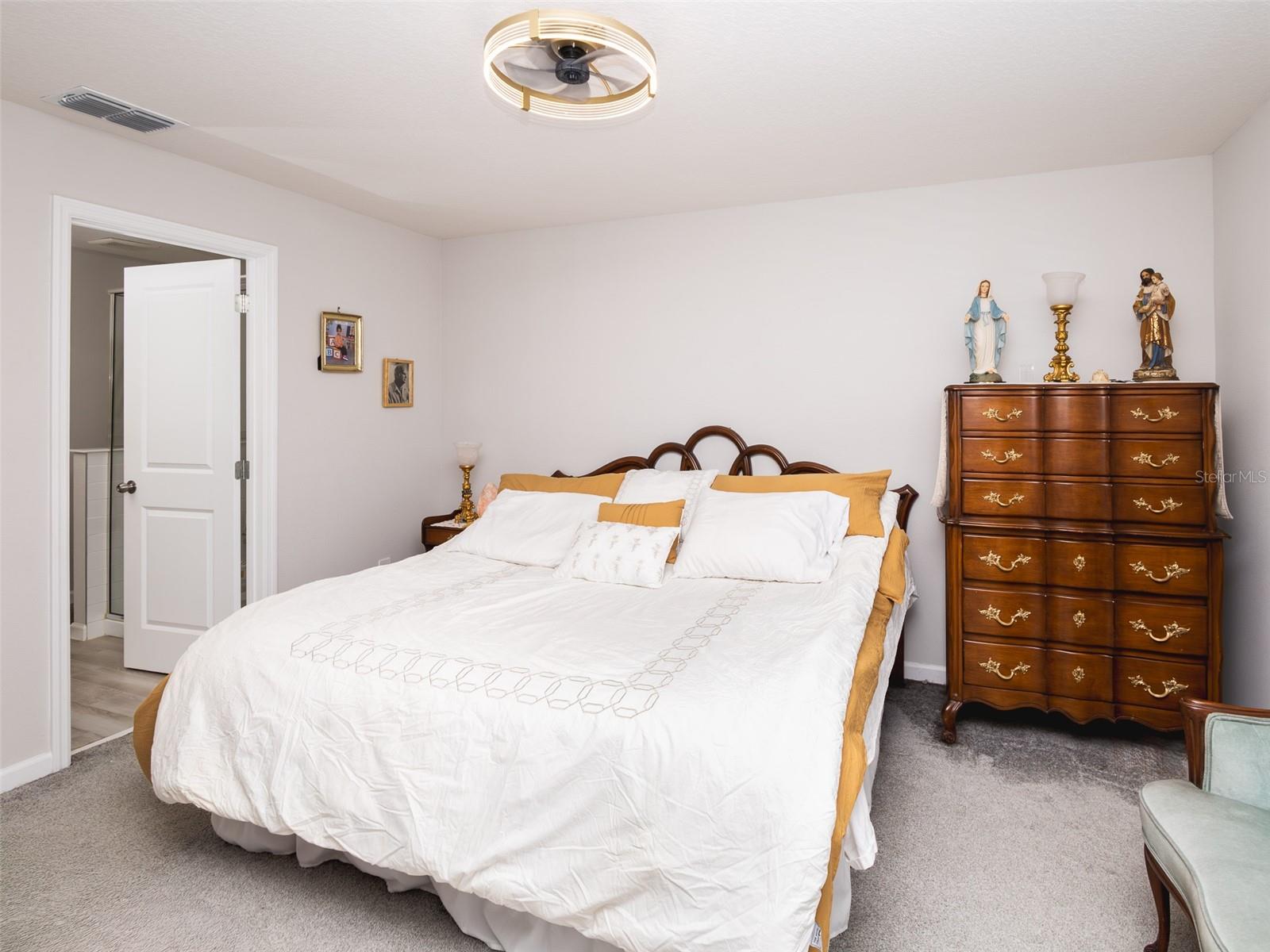 TOWNS AT LAKE MONROE COMMONS - Residential