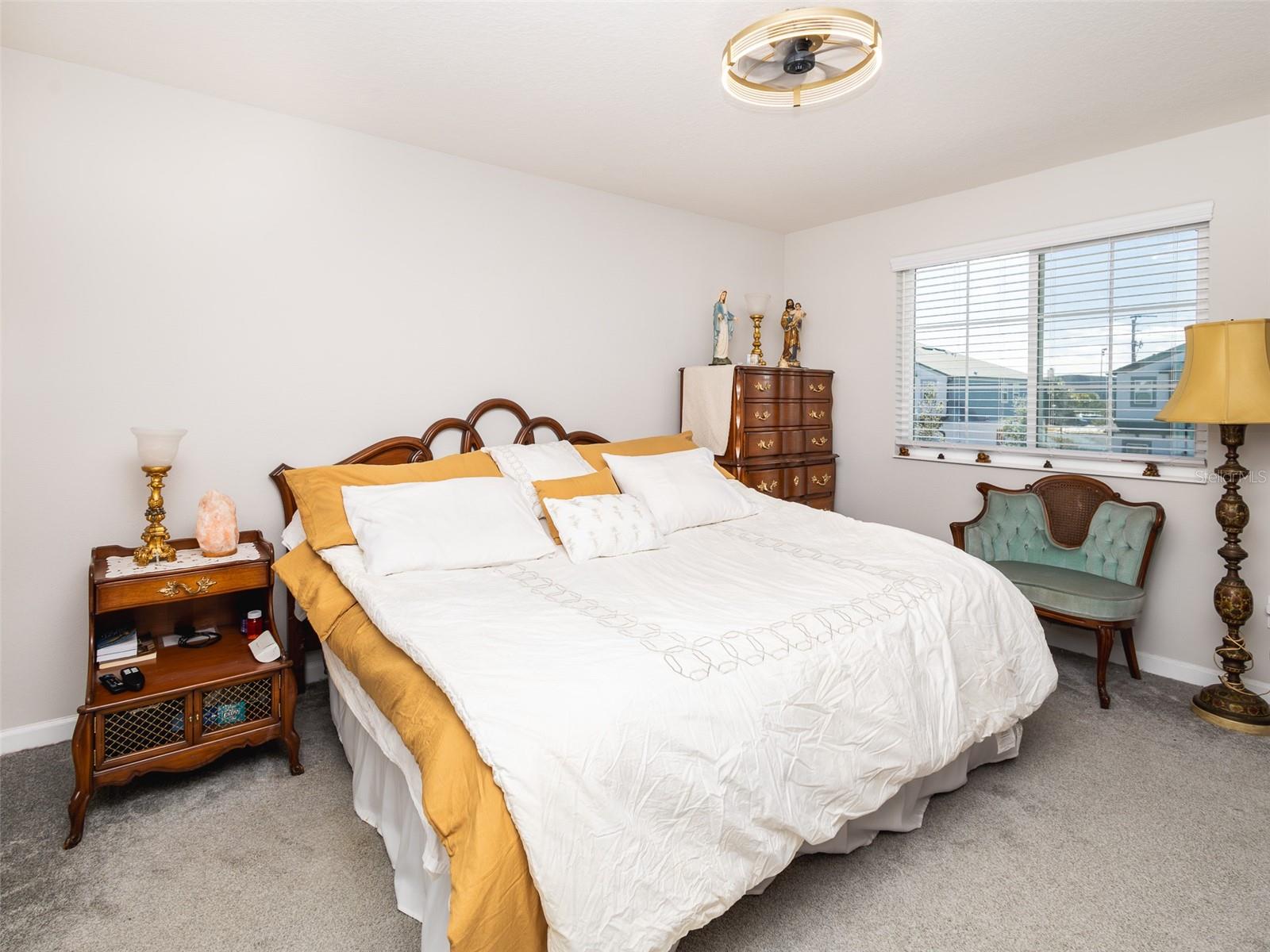 TOWNS AT LAKE MONROE COMMONS - Residential