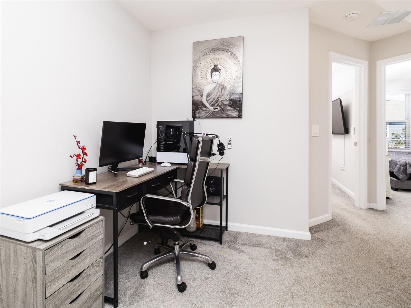 TOWNS AT LAKE MONROE COMMONS - Residential