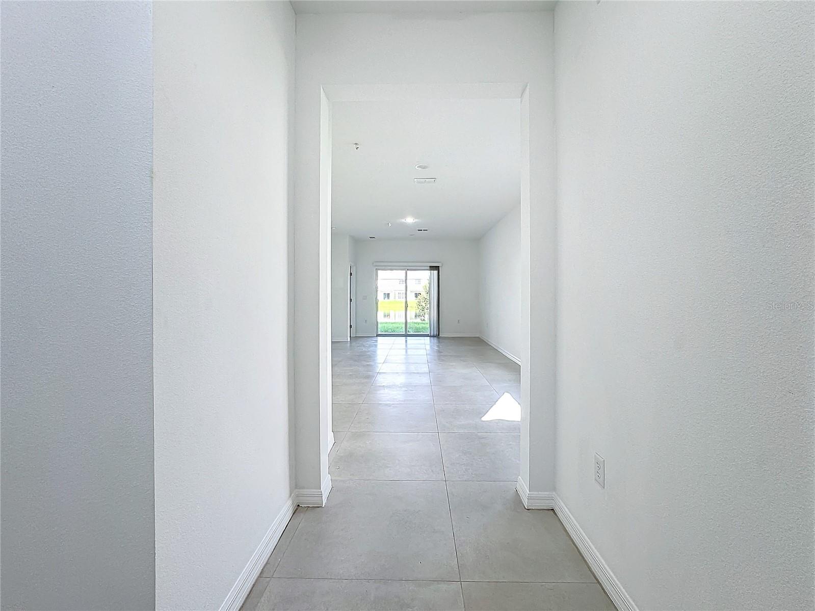 BARTON COURT - Residential Lease