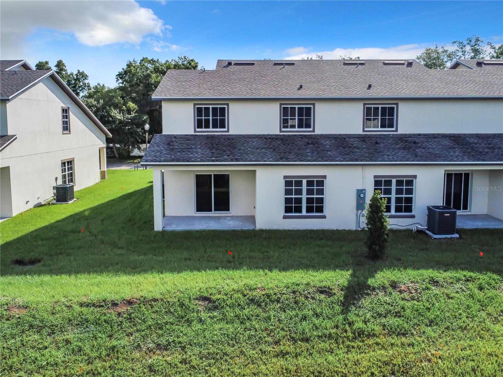 BARTON COURT - Residential Lease