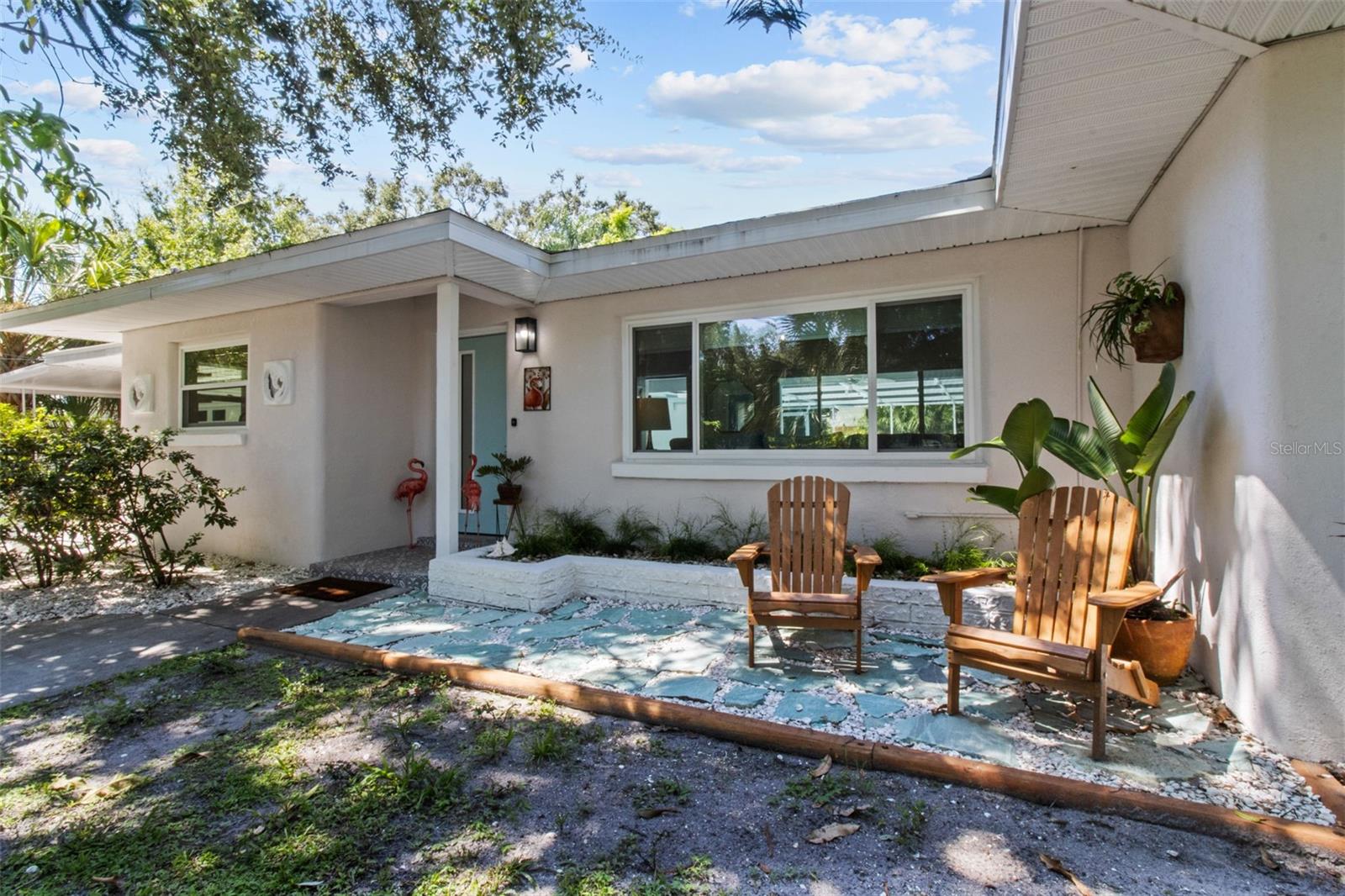 4665 WOODLAND DRIVE