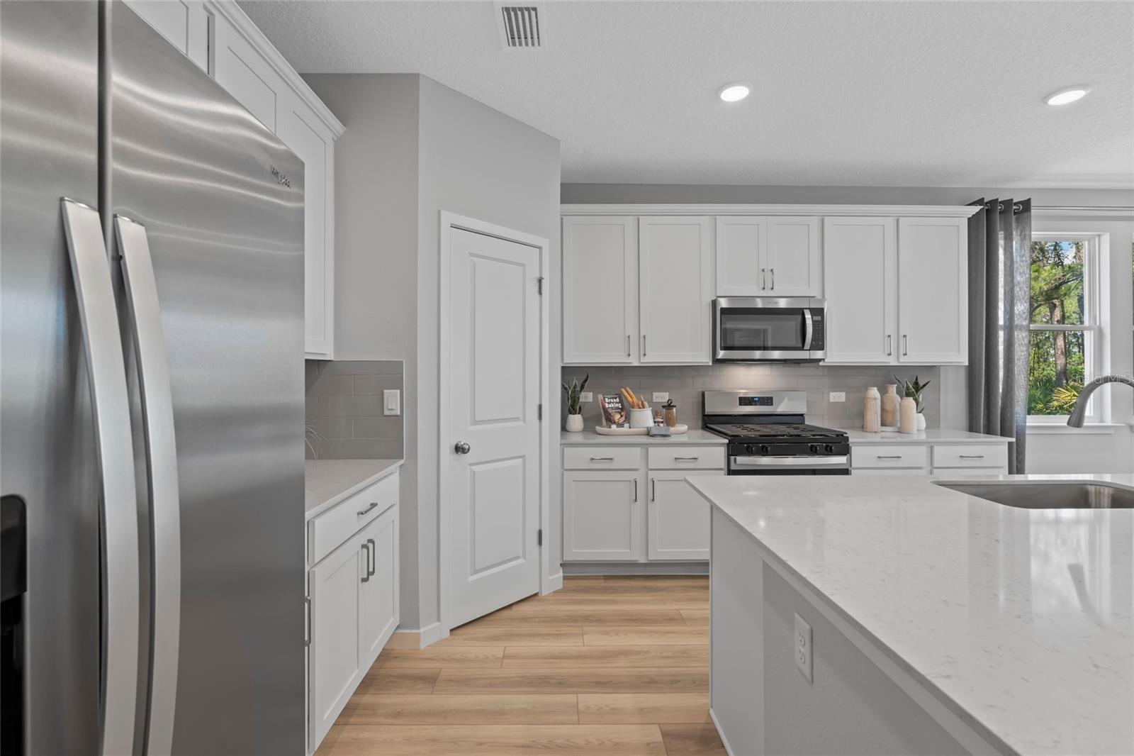 RESERVE EAST - Residential