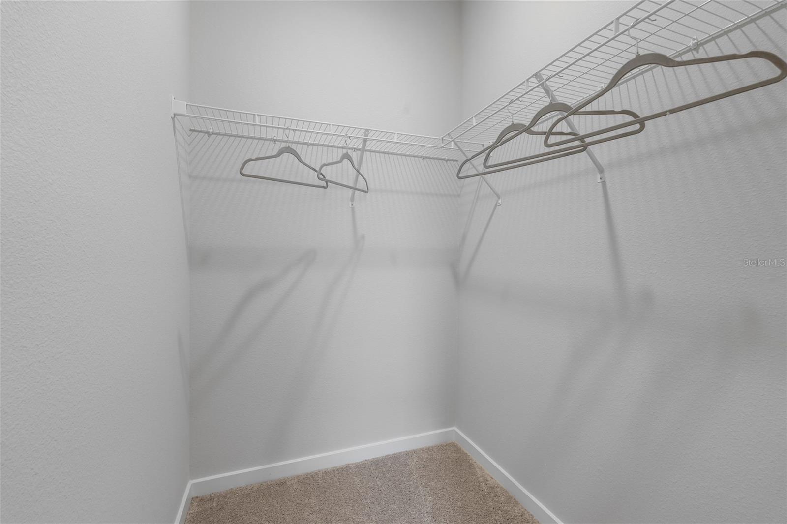 RESERVE EAST - Residential