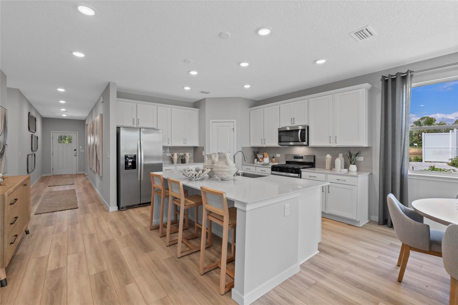 RESERVE EAST - Residential