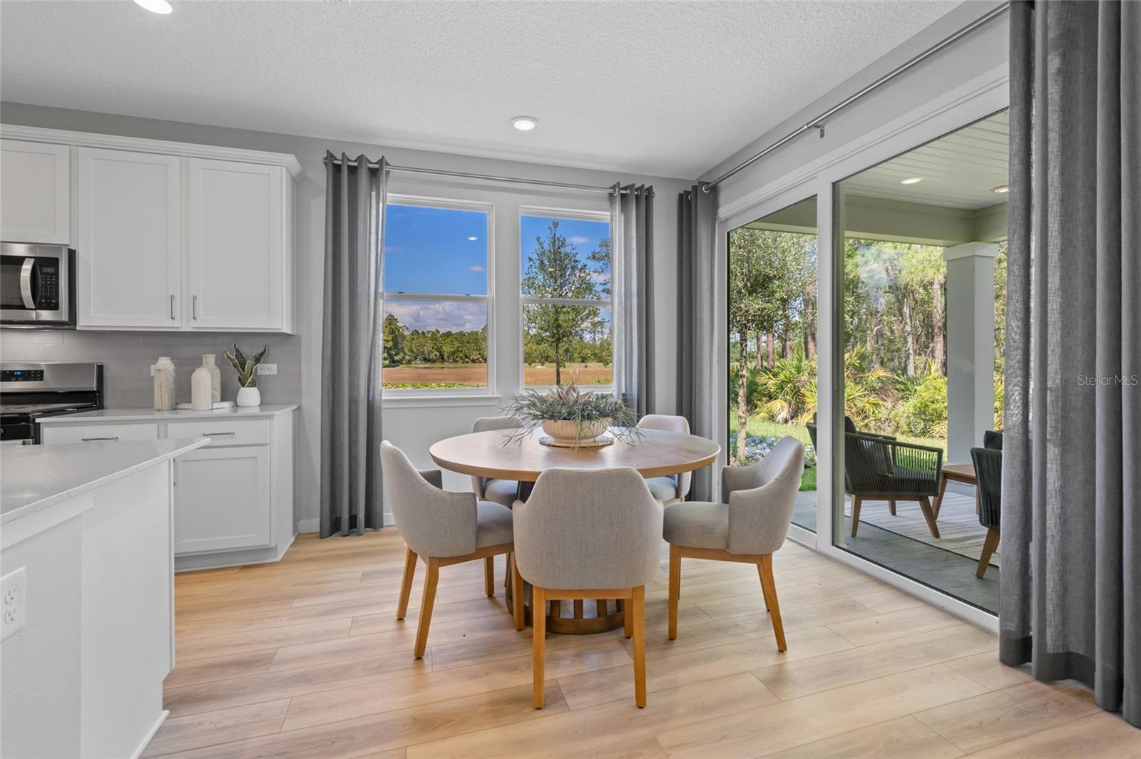 RESERVE EAST - Residential