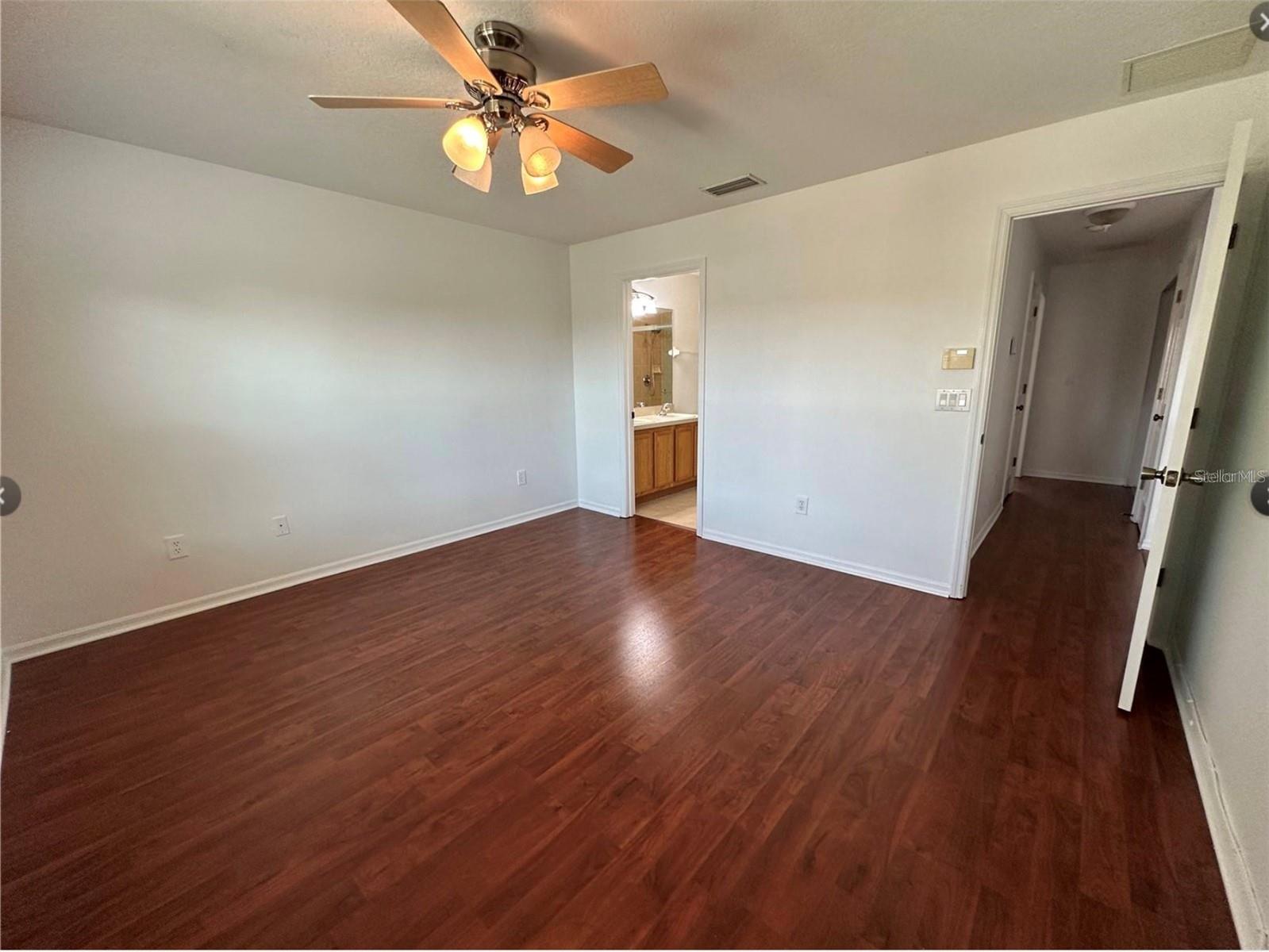INDEPENDENCE, SIGNATURE LAKES - Residential Lease