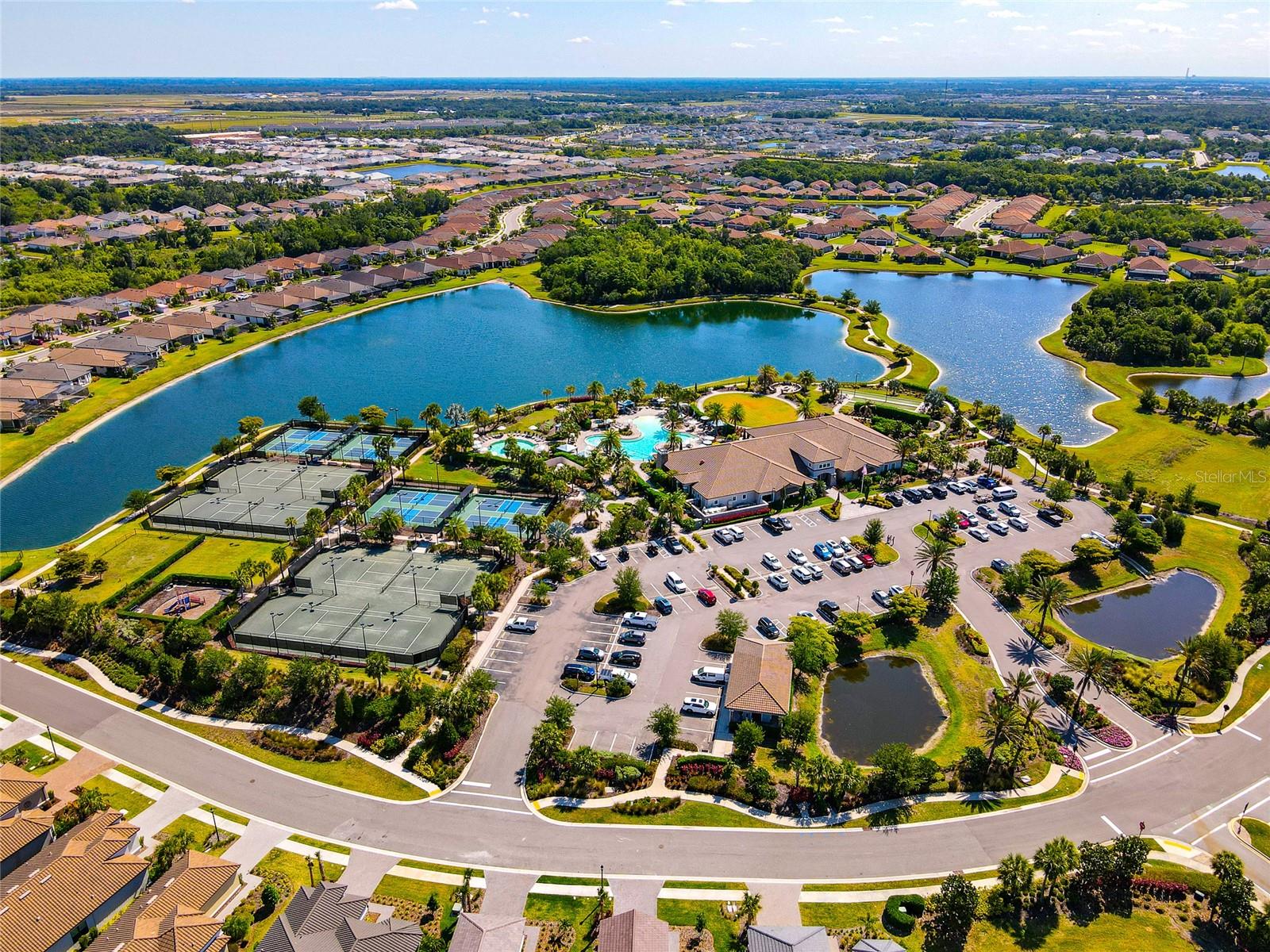 ARTISAN LAKES ESPLANADE PH III SP A-E - Residential