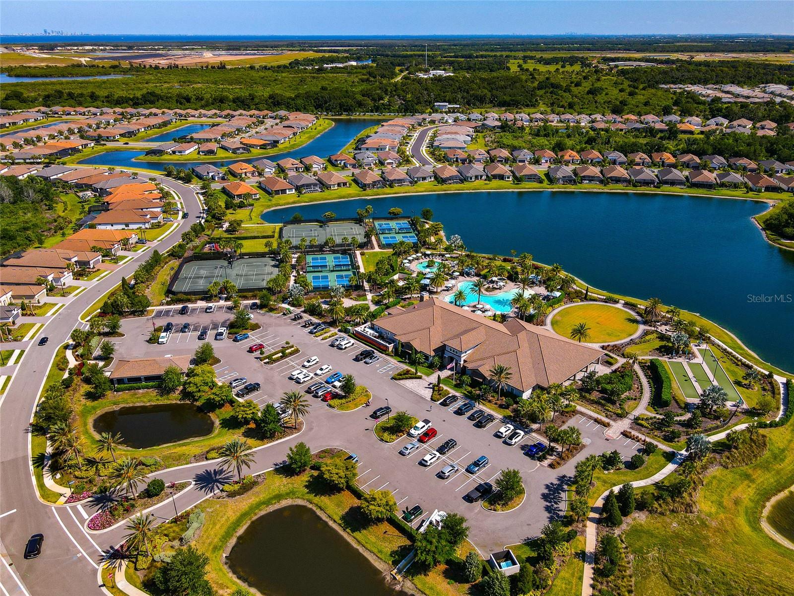 ARTISAN LAKES ESPLANADE PH III SP A-E - Residential