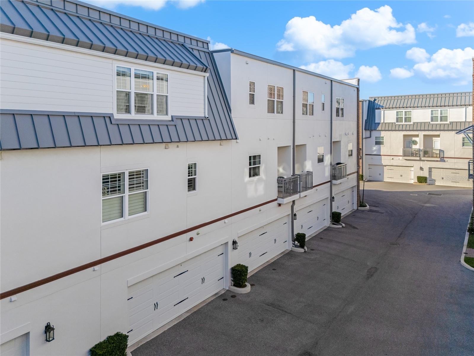 PARK PLACE/WINTER GARDEN - Residential