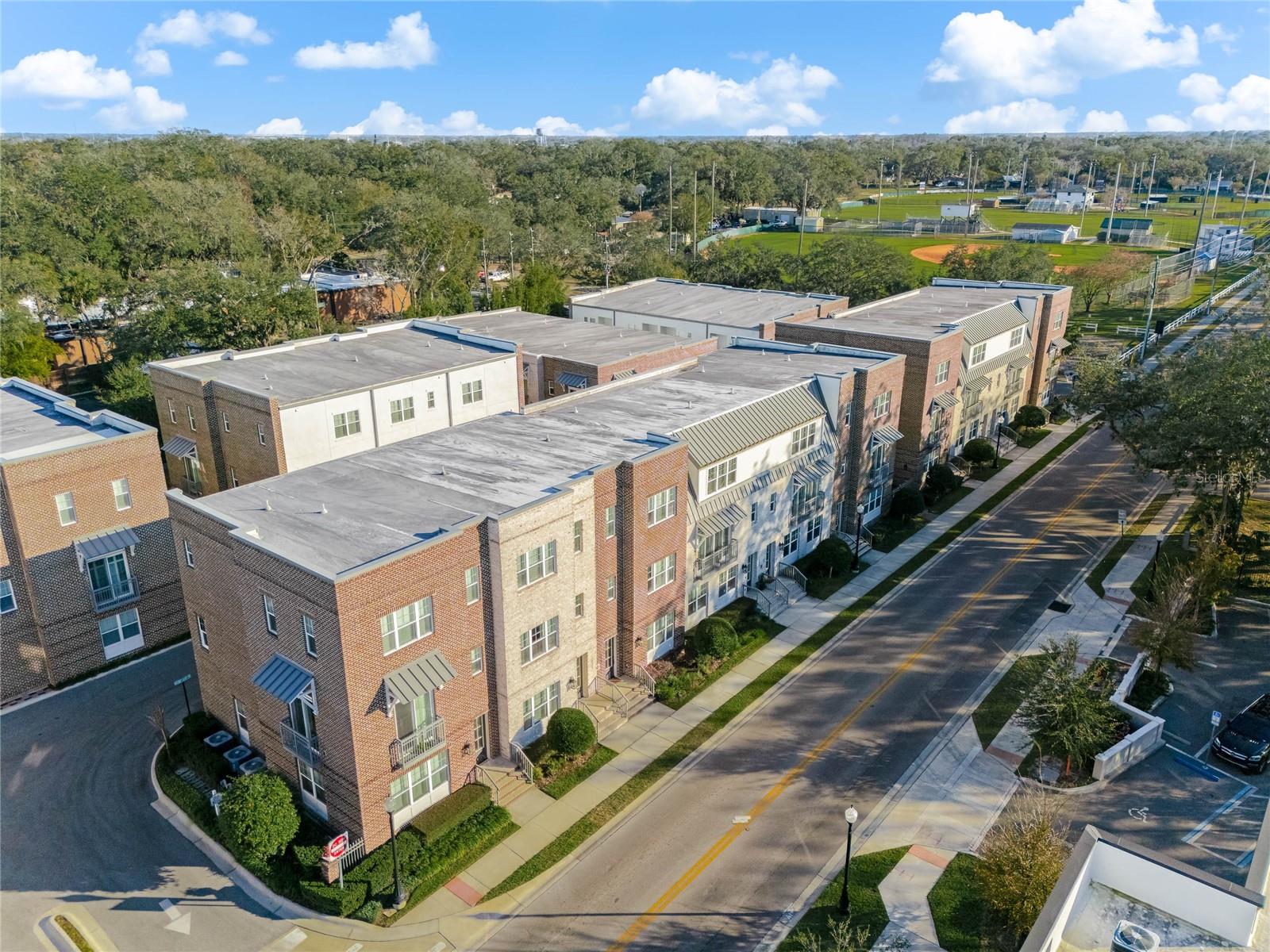 PARK PLACE/WINTER GARDEN - Residential