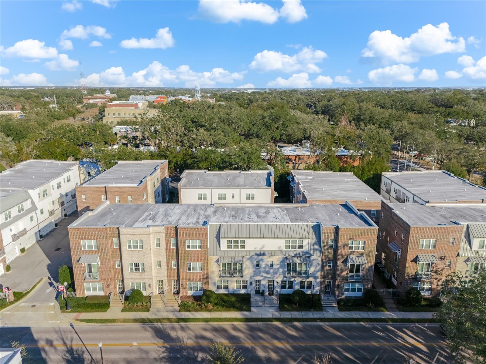 PARK PLACE/WINTER GARDEN - Residential