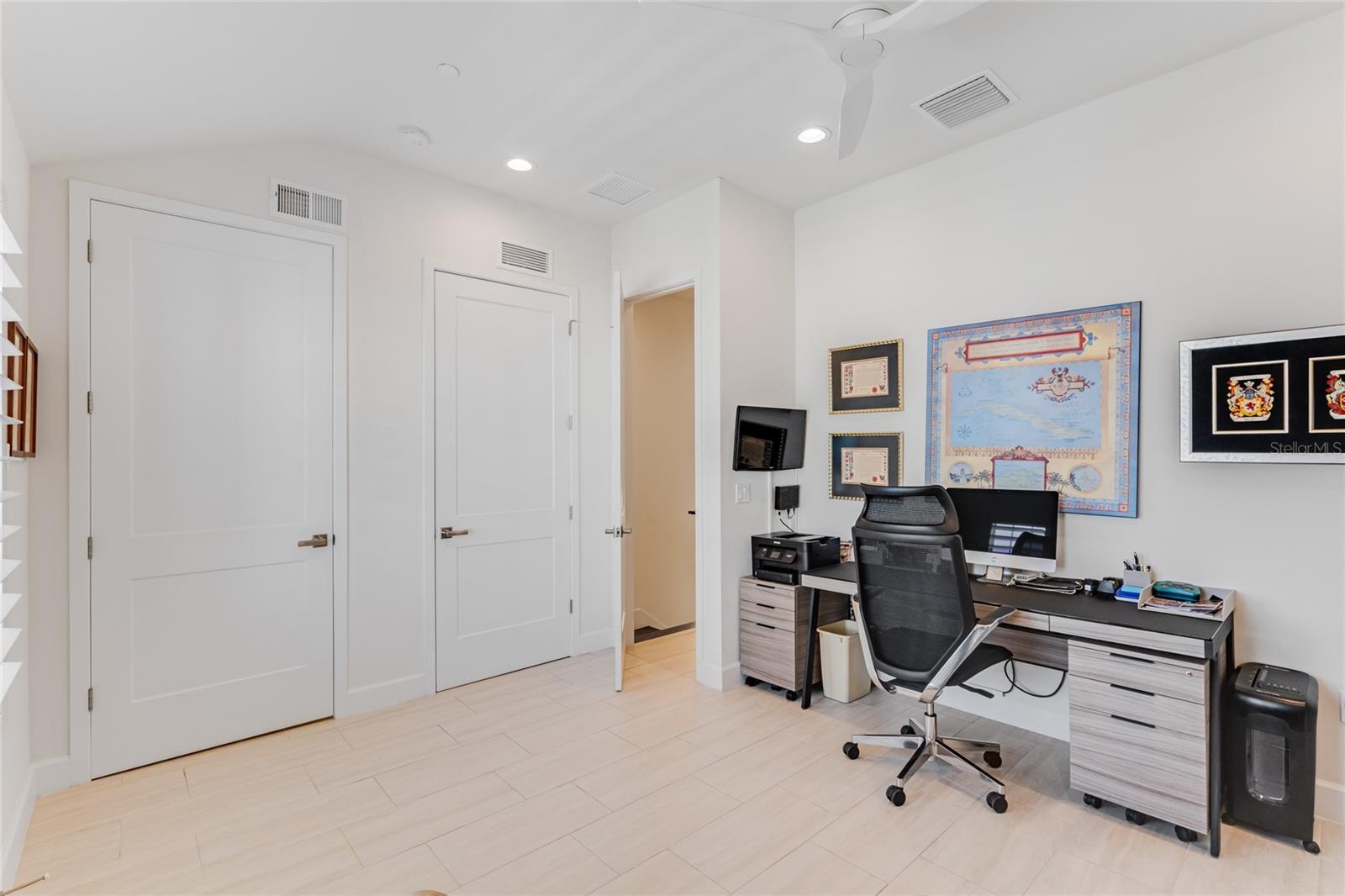 PARK PLACE/WINTER GARDEN - Residential