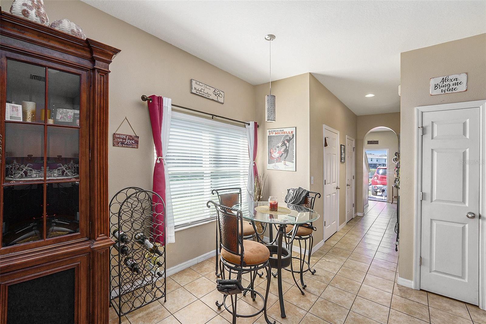 SAWGRASS VILLAGE - Residential