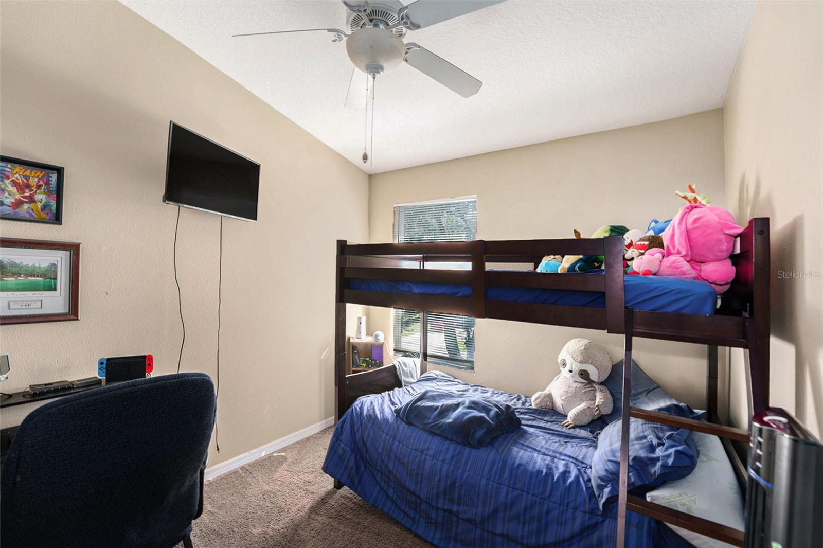 SAWGRASS VILLAGE - Residential