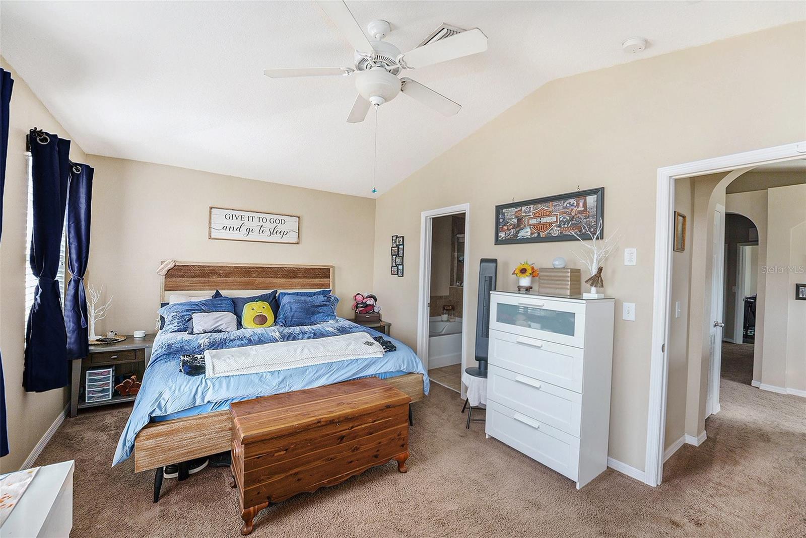 SAWGRASS VILLAGE - Residential