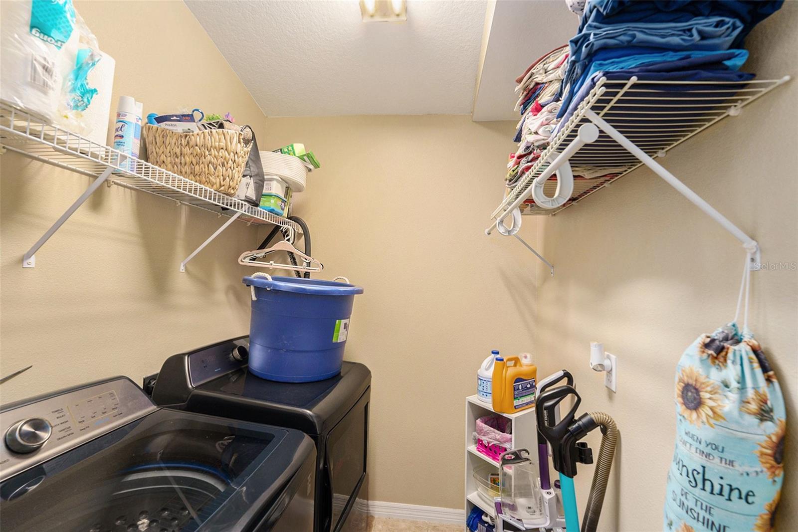 SAWGRASS VILLAGE - Residential