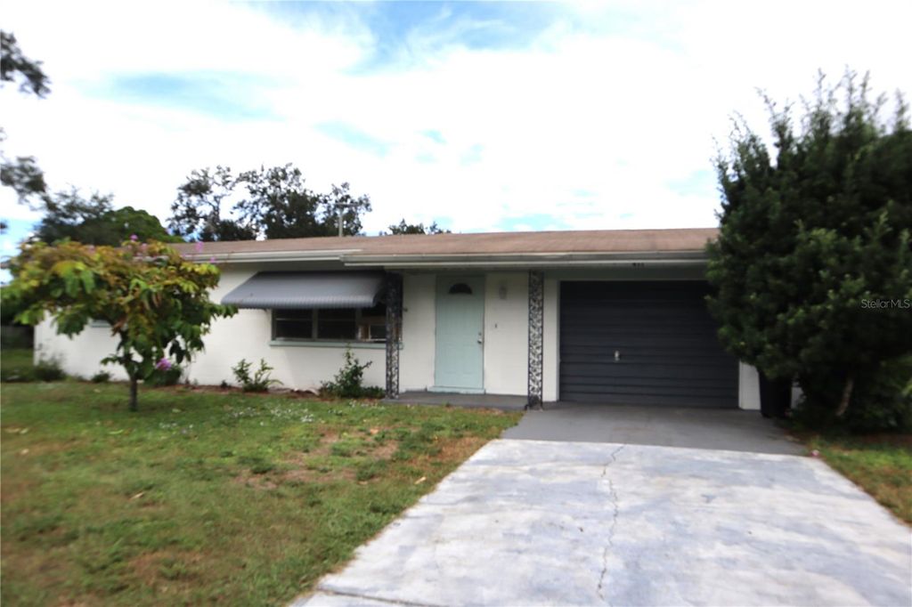 Photo of 411 31st Avenue E, Bradenton, FL 34208 (MLS # A4667512)