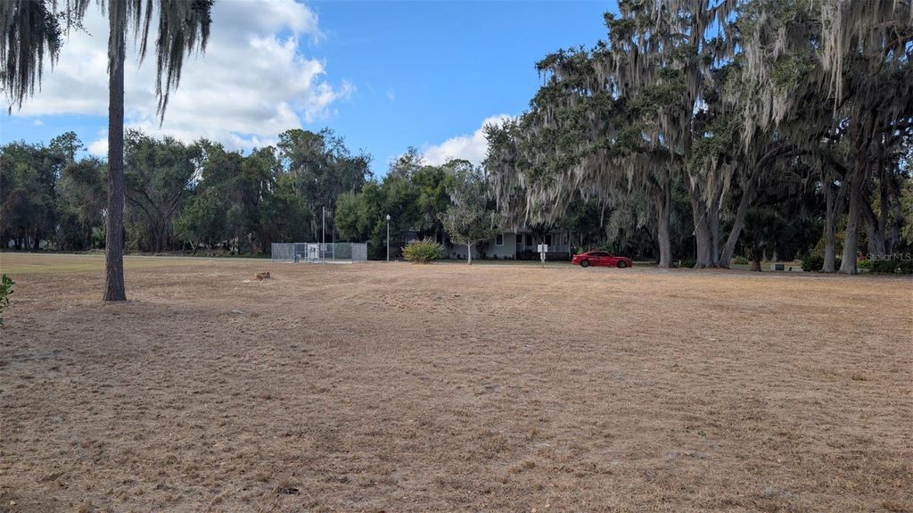 Photo of 708 Newell Hill Road, Leesburg, FL 34748 (MLS # G5105197)