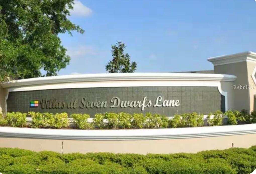 THE VILLAS AT SEVEN DWARFS - Residential Lease