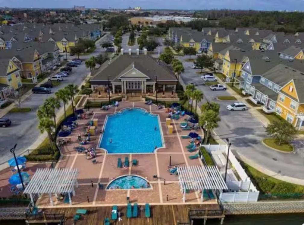 THE VILLAS AT SEVEN DWARFS - Residential Lease