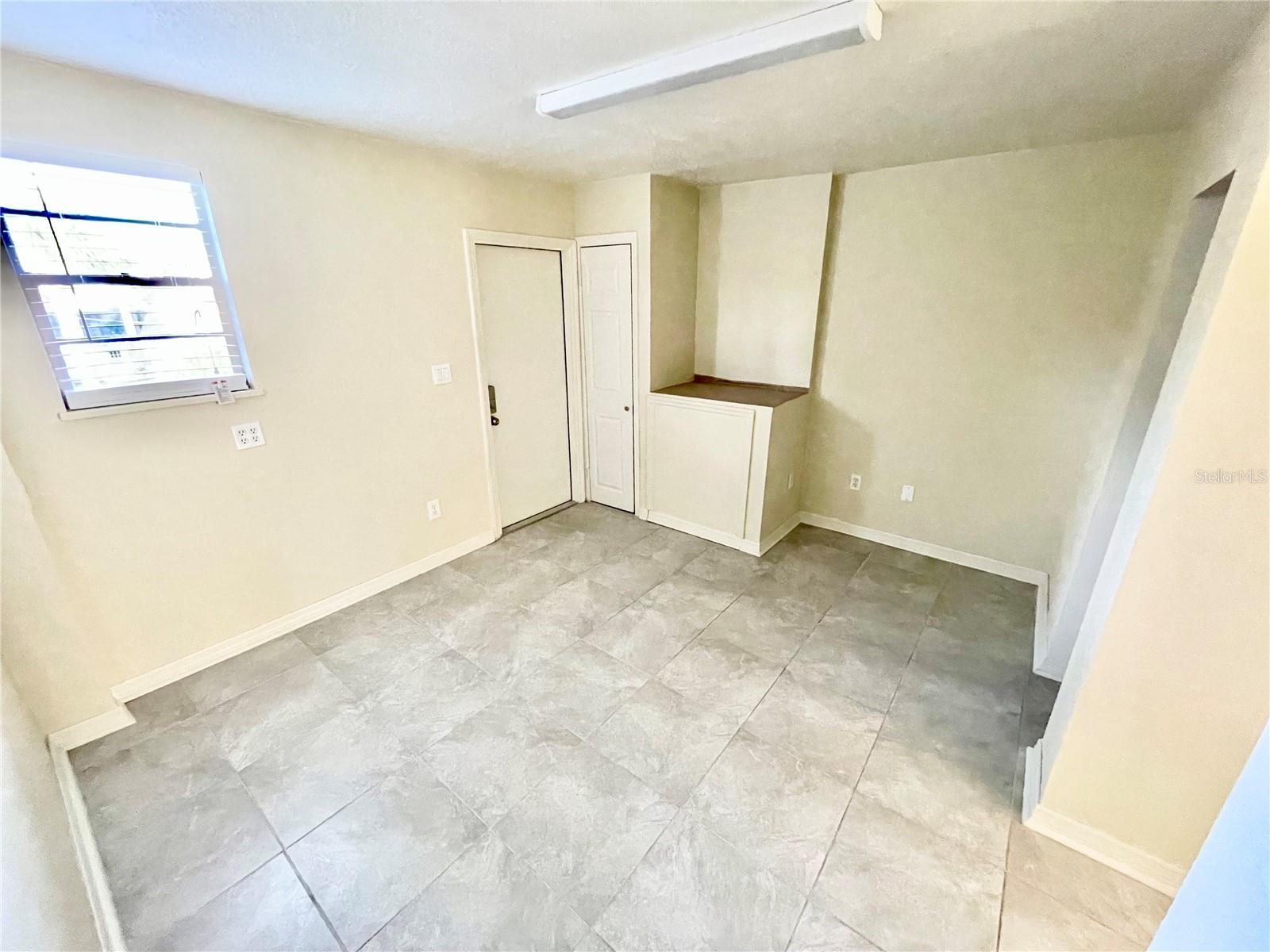 CALDWELLS ADD - Commercial Lease