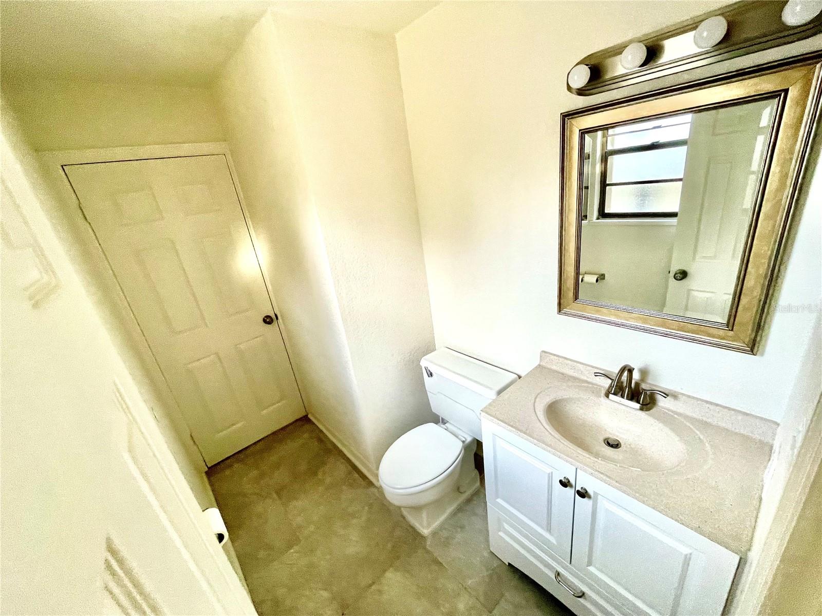 CALDWELLS ADD - Commercial Lease