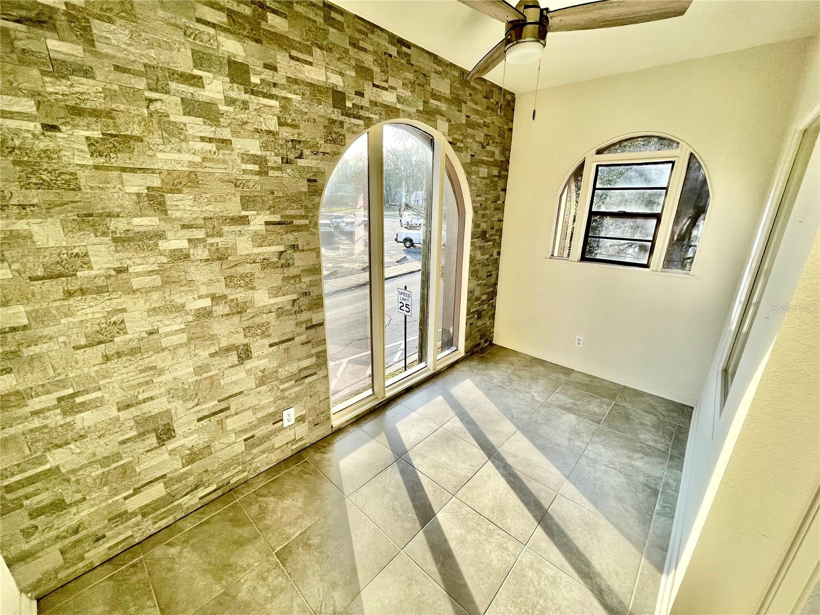 CALDWELLS ADD - Commercial Lease