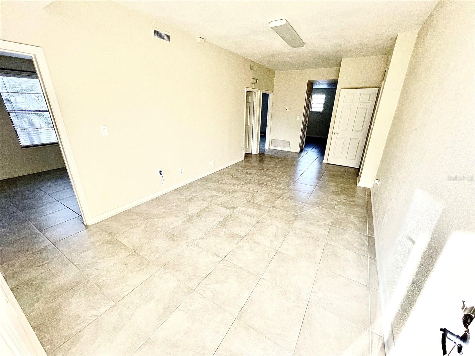 CALDWELLS ADD - Commercial Lease