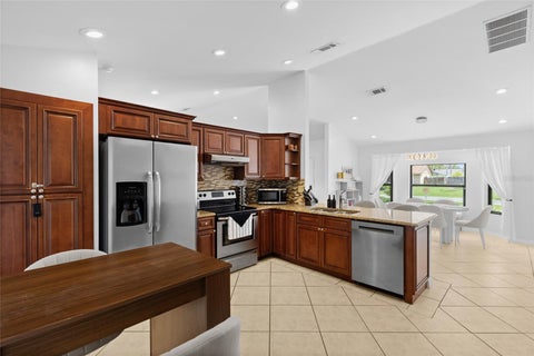 148 Valentino Court, Davenport, FL 33837
