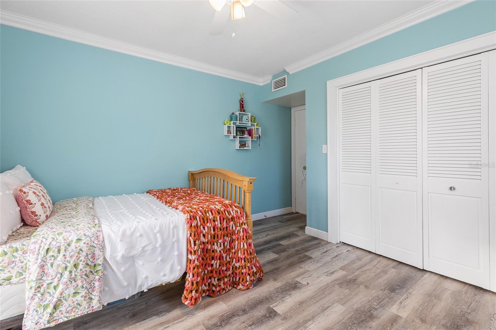 EDEN SHORES CONDO - Residential