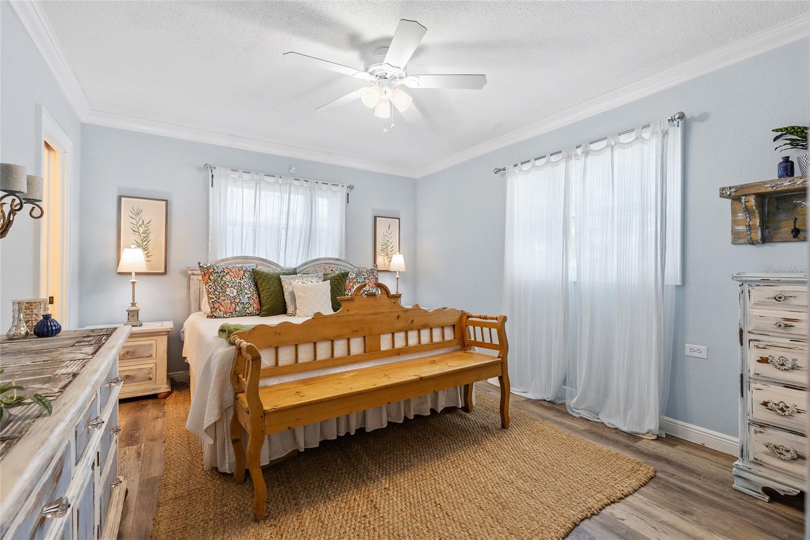 EDEN SHORES CONDO - Residential