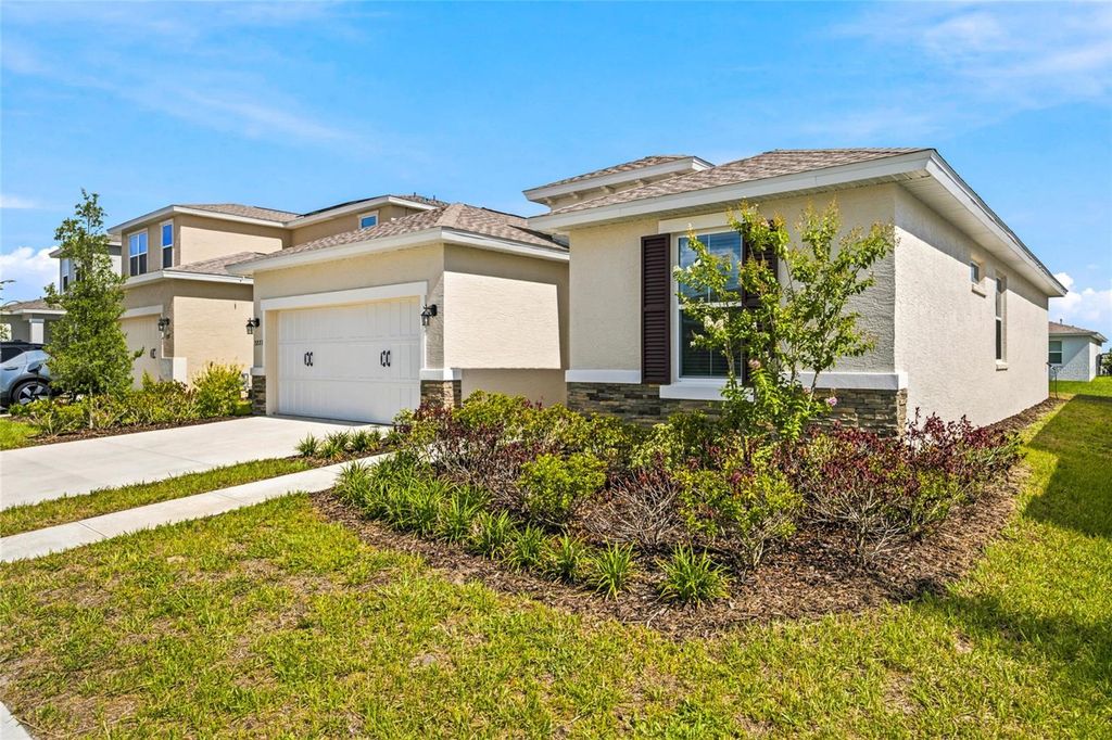 Photo of 7227 SW 58th Place Road, Ocala, FL 34474 (MLS # OM727935)