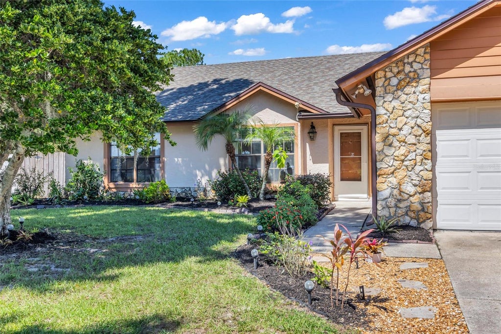 Photo of 1024 Dinero Drive, Winter Springs, FL 32708 (MLS # V4951517)