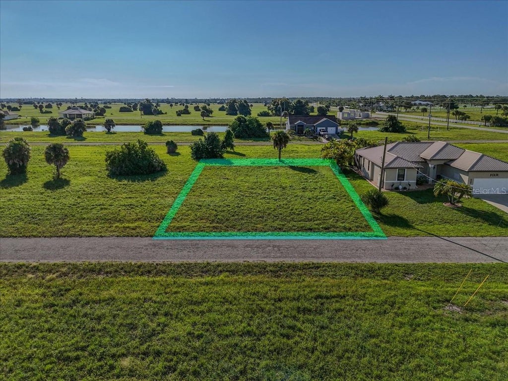 Photo of 6 Gull Court, Placida, FL 33946 (MLS # O6442496)