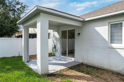 A home in DAVENPORT