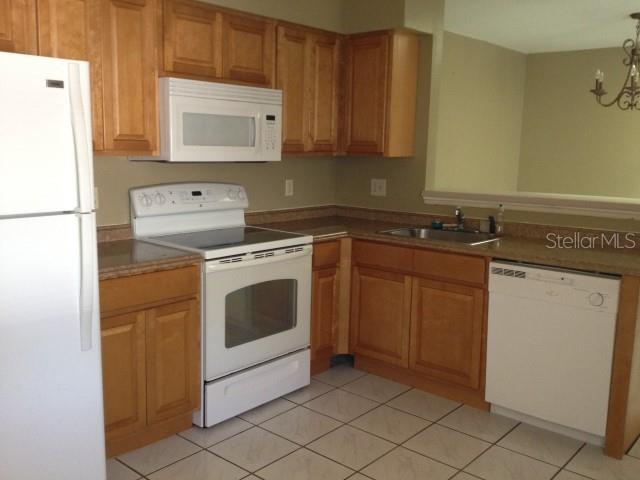 WHISPER LAKES - Residential Lease