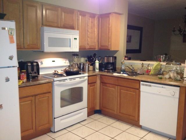 WHISPER LAKES - Residential Lease