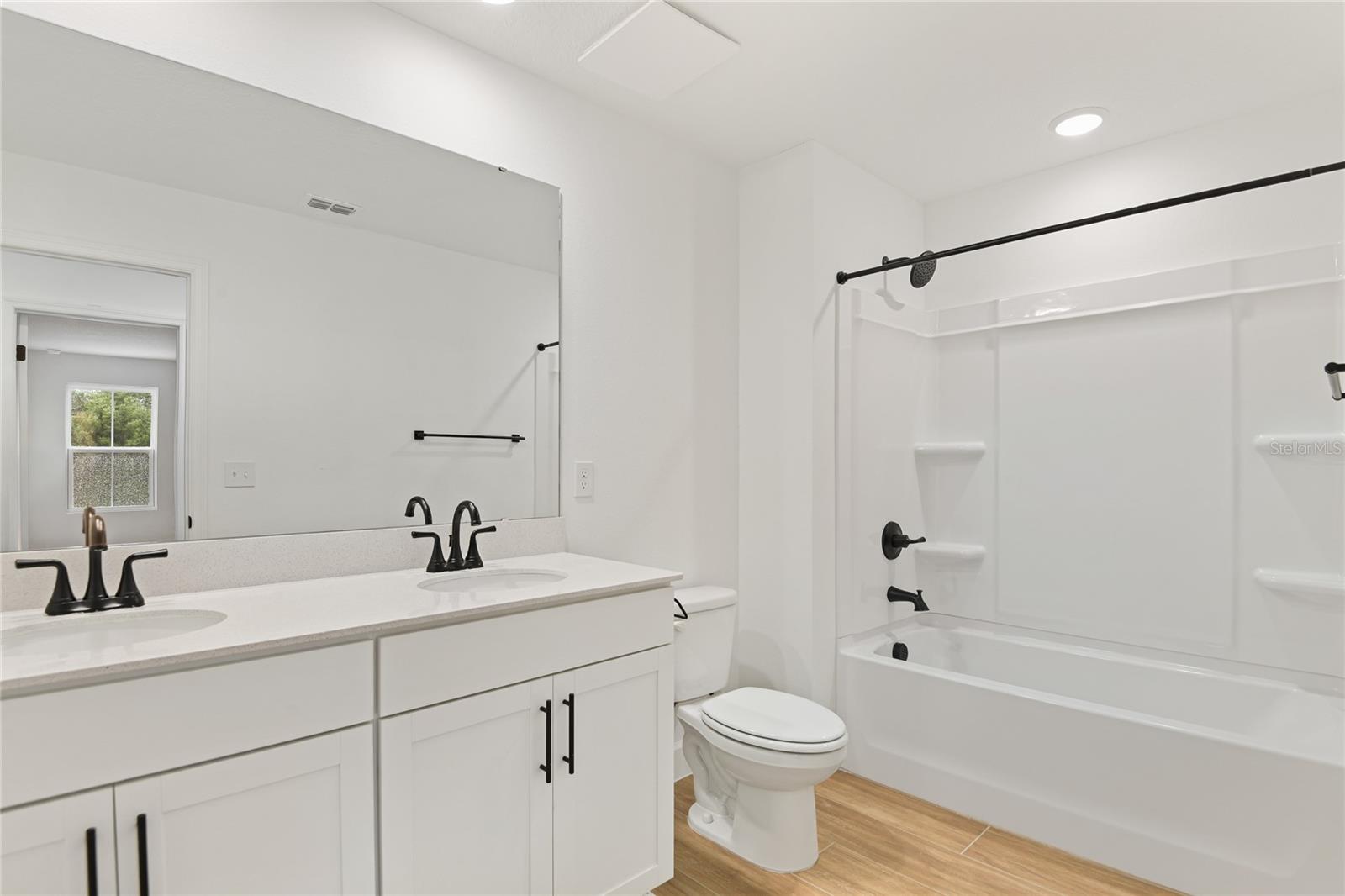 SEASONS AT WEKIVA RIDGE - Residential