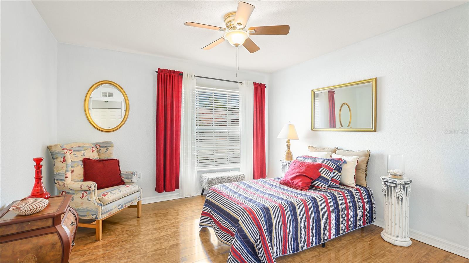 ORCHID COVE A CONDO OR 1872/951 - Residential