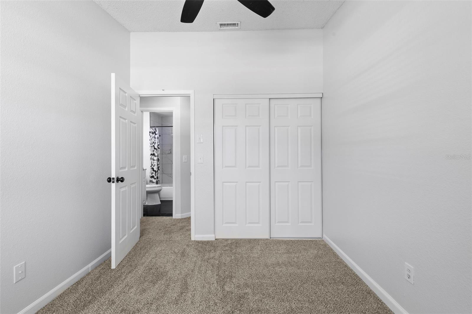 HAMPTON PARK TWNHMS UN 3 - Residential