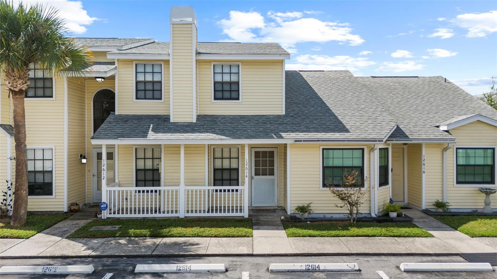 HAMPTON PARK TWNHMS UN 3 - Residential