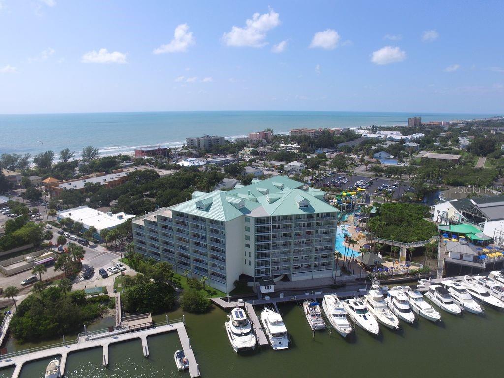 HARBOURSIDE AT MARKER 33 VACATION CONDO - Residential