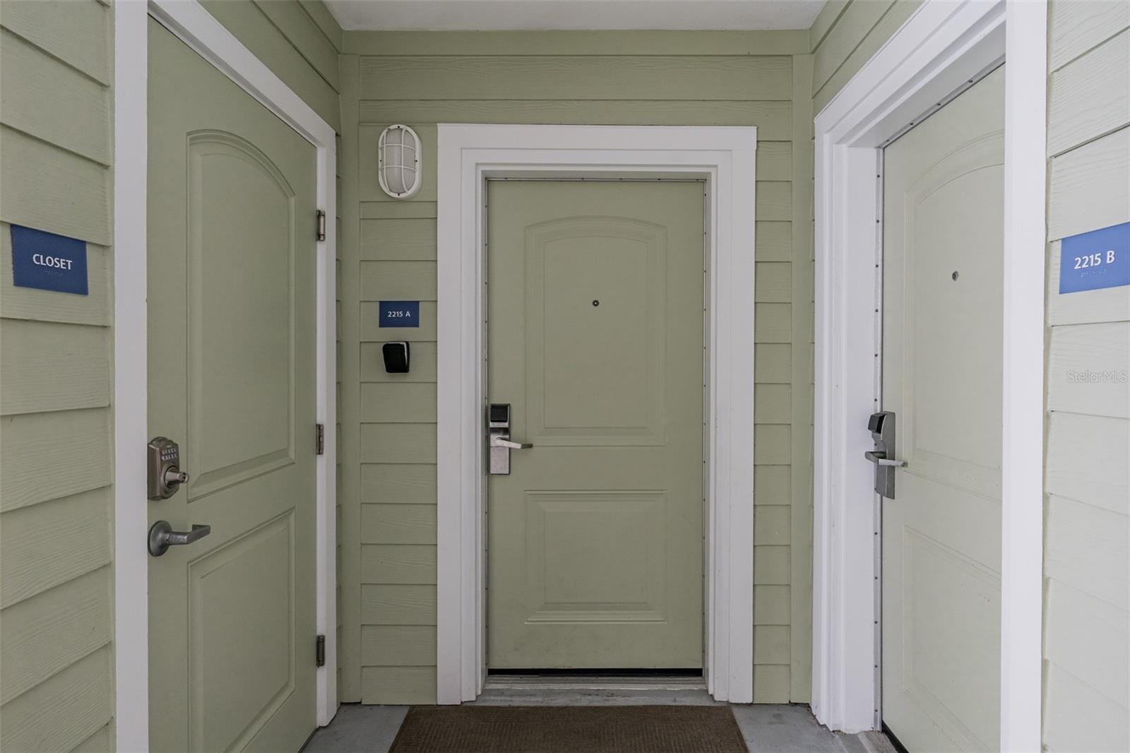 HARBOURSIDE AT MARKER 33 VACATION CONDO - Residential