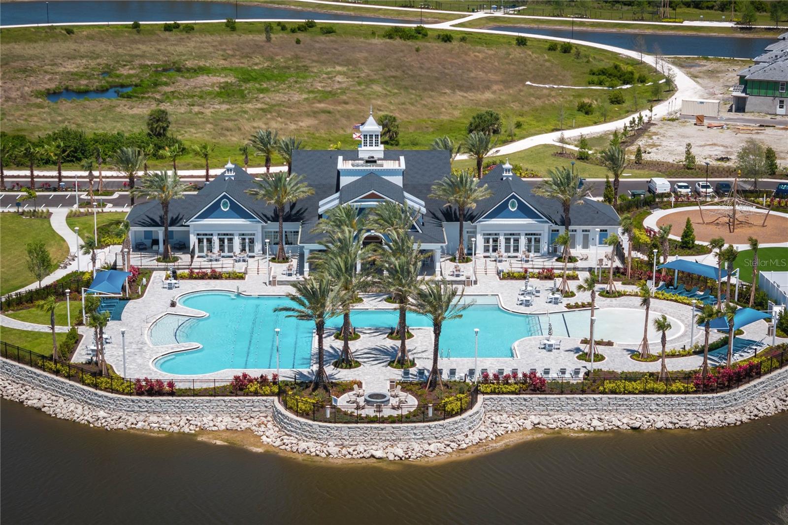 PALMERA AT WELLEN PARK - Residential