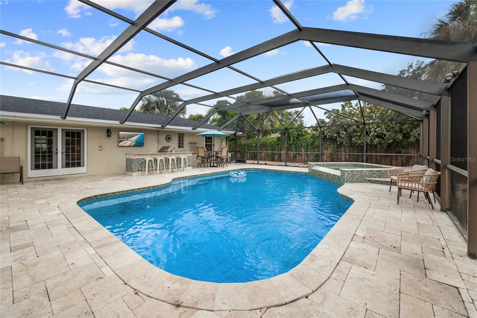 PINE SHORES ESTATE 4TH SEC - Residential