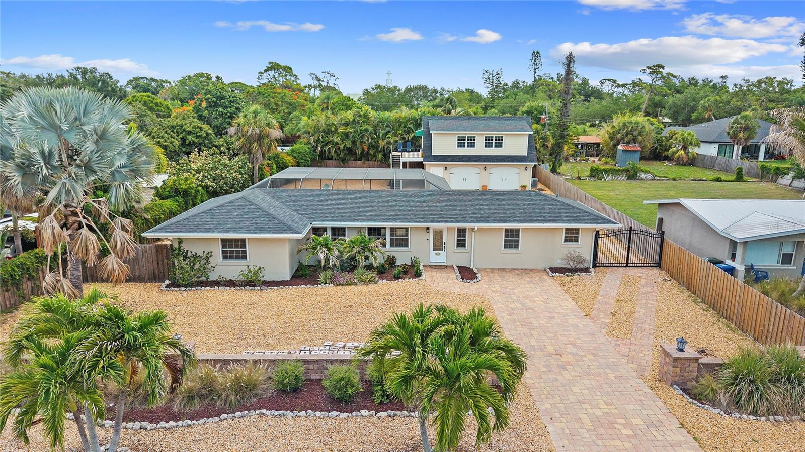 PINE SHORES ESTATE 4TH SEC - Residential