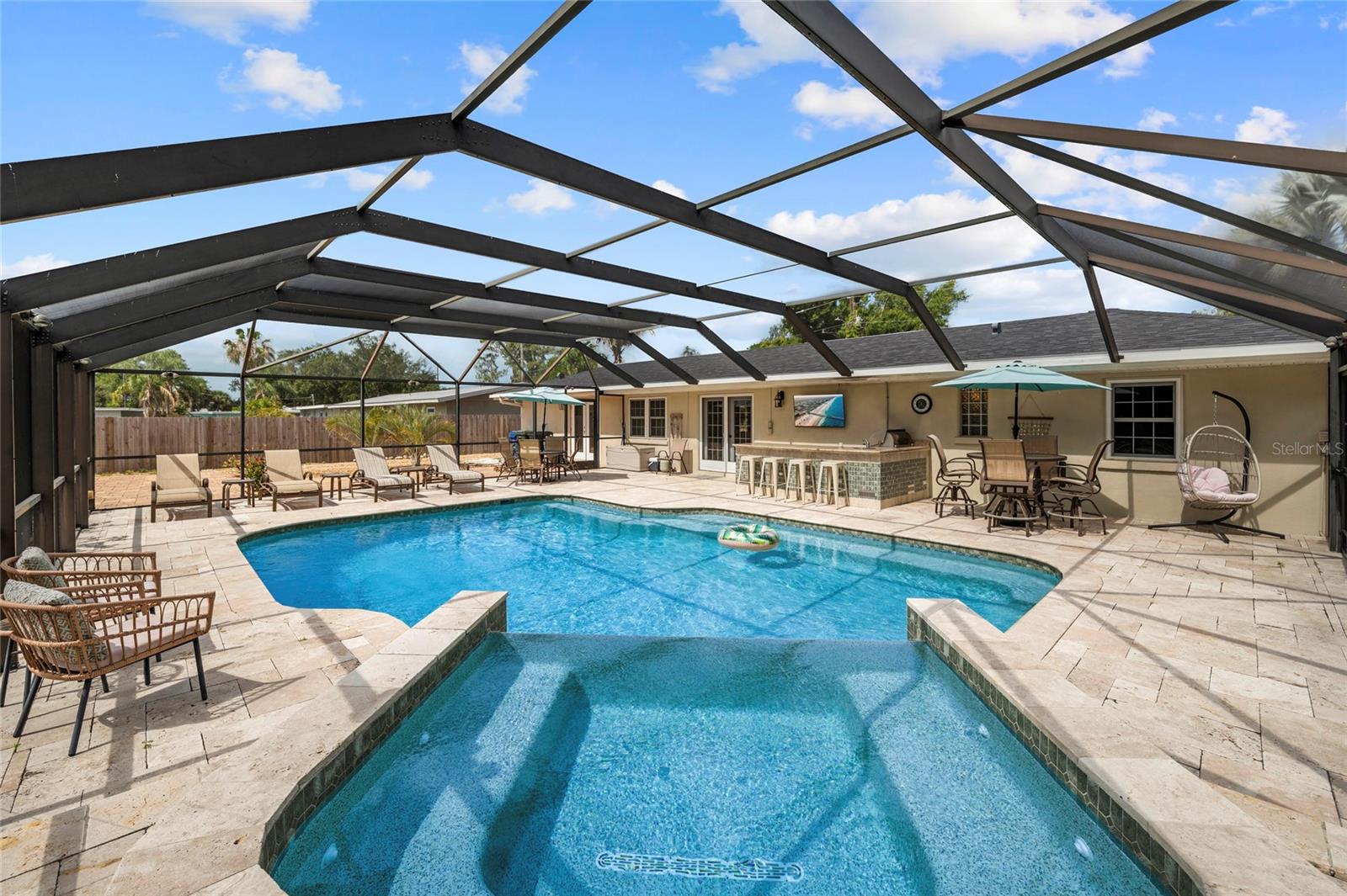 PINE SHORES ESTATE 4TH SEC - Residential