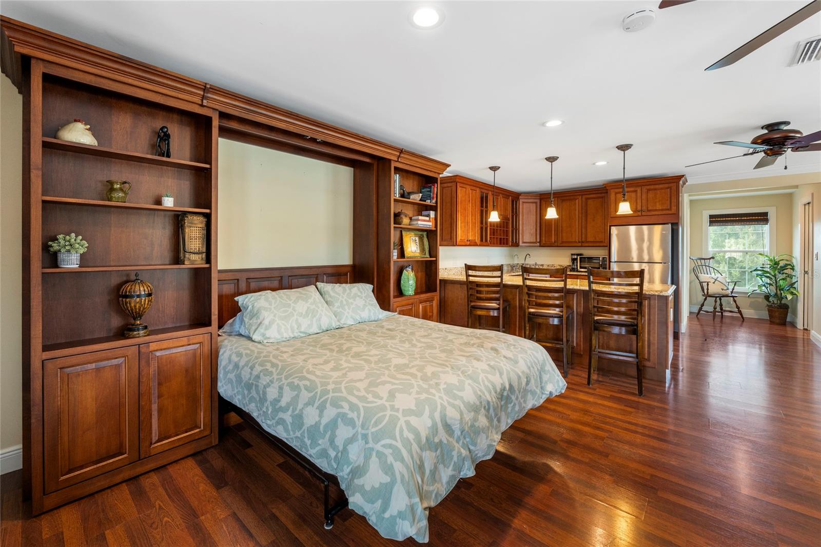 PINE SHORES ESTATE 4TH SEC - Residential